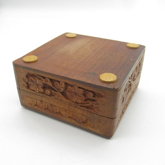 Vintage Hand-Carved Rosewood Stash & Jewelry Box With Brass Inlaid Leaf & Floral - Picture 5 of 13